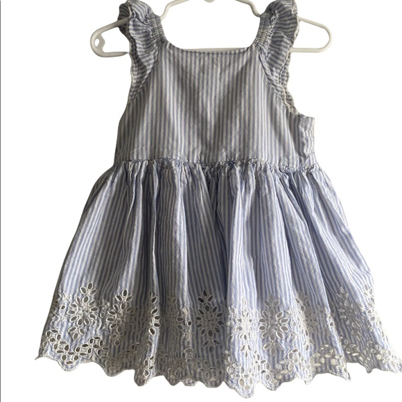 BABY GAP LIGHT BLUE AND WHITE STRIPED FLUTTER DRESS 18-24 MONTHS - Picture 4 of 8